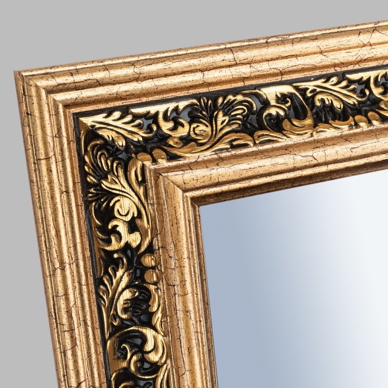 Зеркало в багете "Версаль". Размер 600х800мм. ("золото")